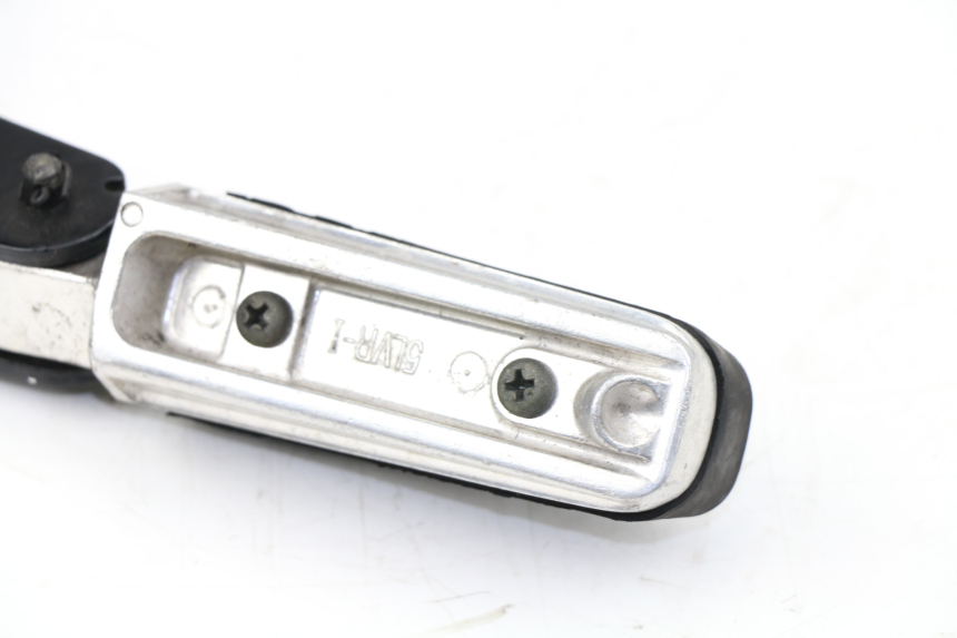 photo de REPOSAPIES TRASERA DERECHA YAMAHA X-MAX XMAX 250 (2006 - 2009)