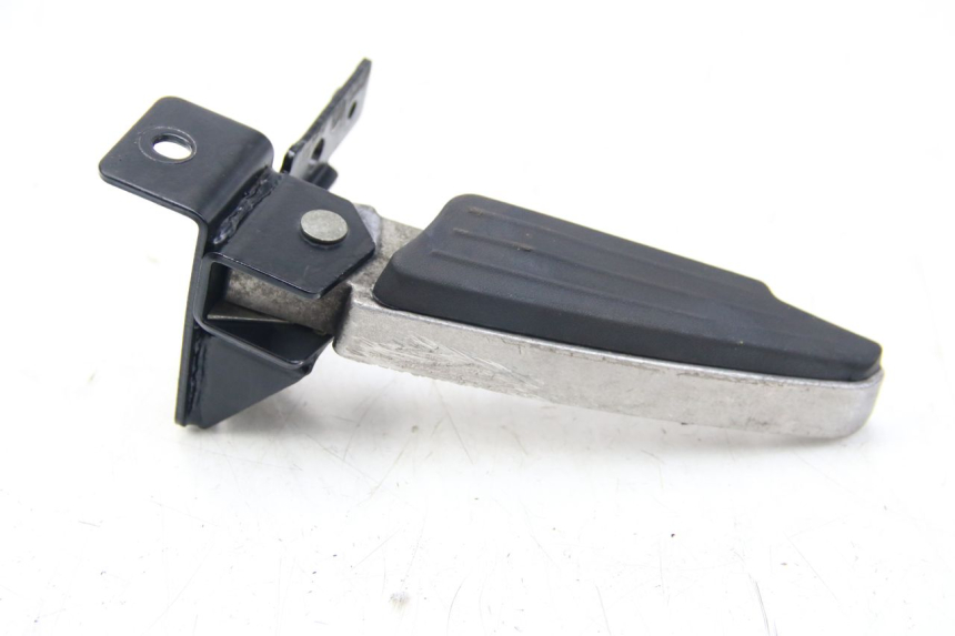 photo de SOPORTE DE PIE TRASERO IZQUIERDO PEUGEOT CITYSTAR AIR 125 (2014 - 2017)