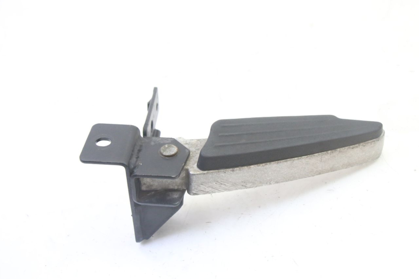 photo de SOPORTE DE PIE TRASERO IZQUIERDO PEUGEOT CITYSTAR 50 (2013 - 2017)