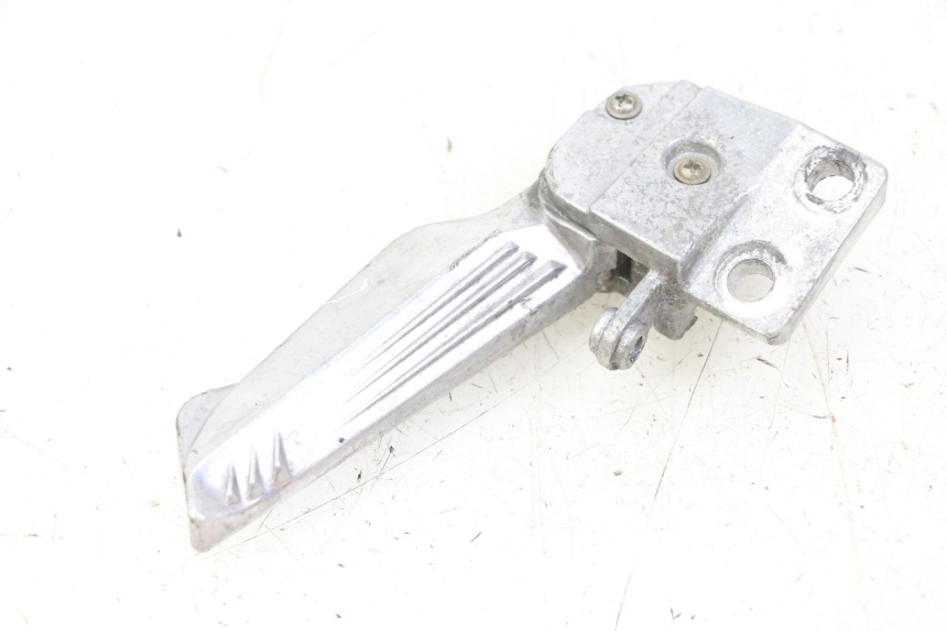 photo de SOPORTE DE PIE TRASERO IZQUIERDO JM MOTORS EVOLIS 4T 50 (2018 - 2022)