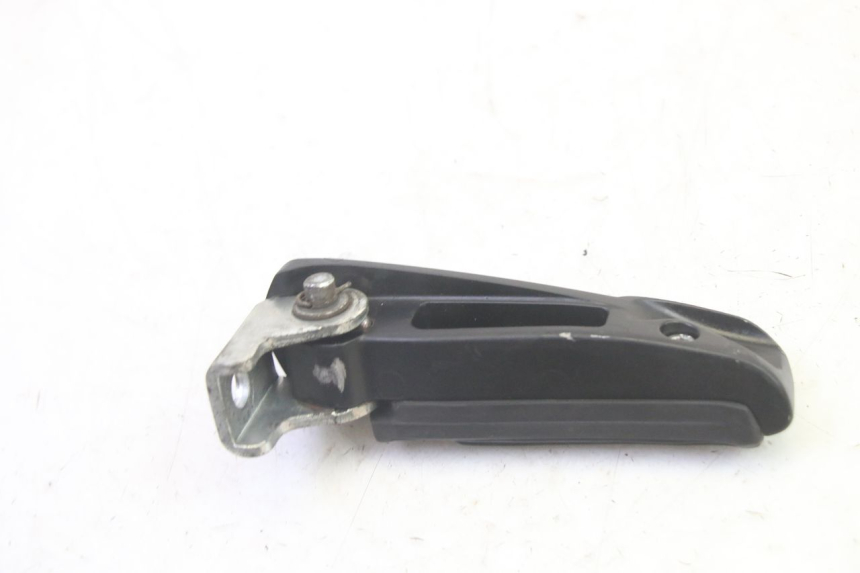 photo de REPOSAPIES TRASERA IZQUIERDA PIAGGIO FLY 4T 50 (2013 - 2017) - Vista general del producto