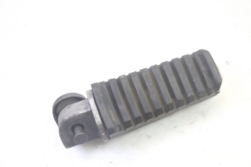 photo de REPOSAPIES TRASERA IZQUIERDA KAWASAKI GPZ RX 1000 (1986 - 1988) - Zoom estado de uso