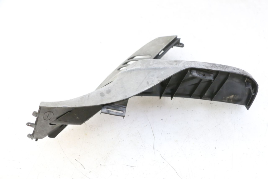 photo de REPOSAPIES TRASERA IZQUIERDA KYMCO GRAND DINK 125 (2008 - 2014)