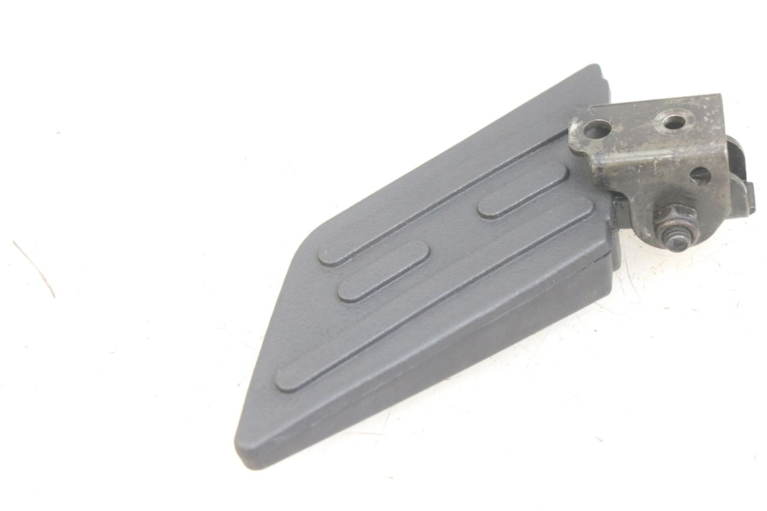 photo de SOPORTE DE PIE TRASERO IZQUIERDO PEUGEOT KISBEE 4T 50 (2010 - 2017)