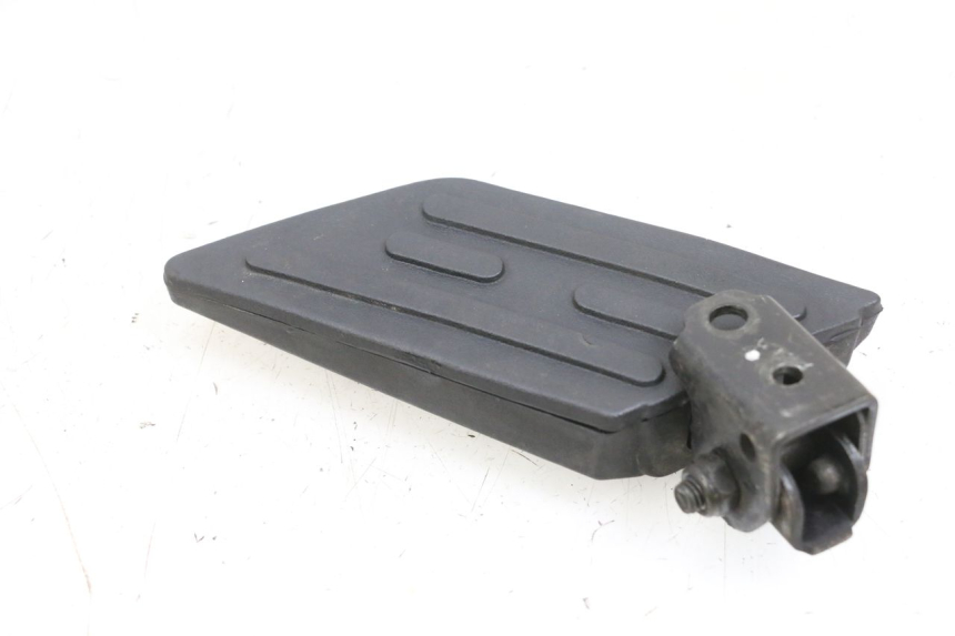 photo de SOPORTE DE PIE TRASERO IZQUIERDO PEUGEOT KISBEE 4T 50 (2010 - 2017)