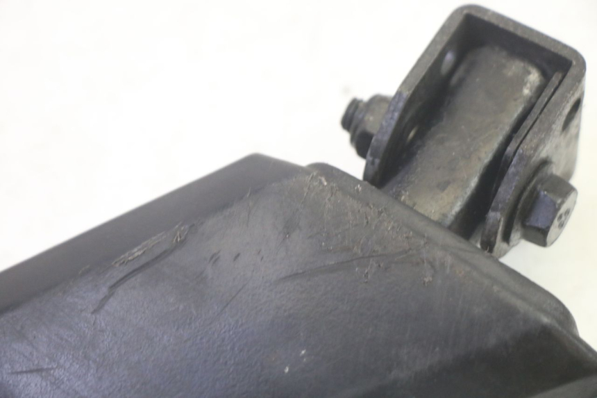 photo de SOPORTE DE PIE TRASERO IZQUIERDO PEUGEOT KISBEE 4T 50 (2018 - 2022) - Vista general del producto