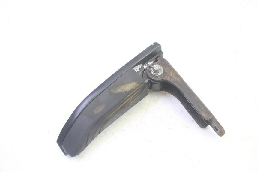 photo de REPOSAPIES TRASERA IZQUIERDA PIAGGIO MP3 500 (2016 - 2018) - Detalle de la pieza