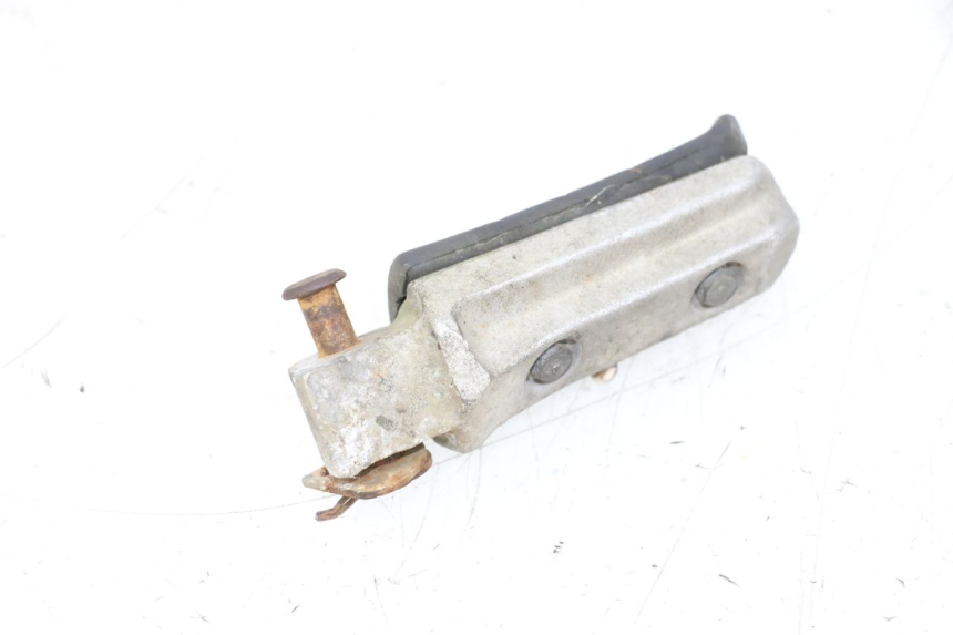 photo de REPOSAPIES TRASERA IZQUIERDA HONDA NSR R 125 (1994 - 2003) - Otra perspectiva