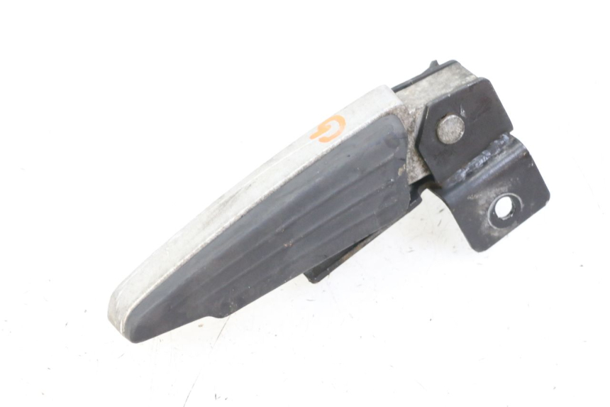 photo de SOPORTE DE PIE TRASERO IZQUIERDO PEUGEOT CITYSTAR 125 (2011 - 2017)