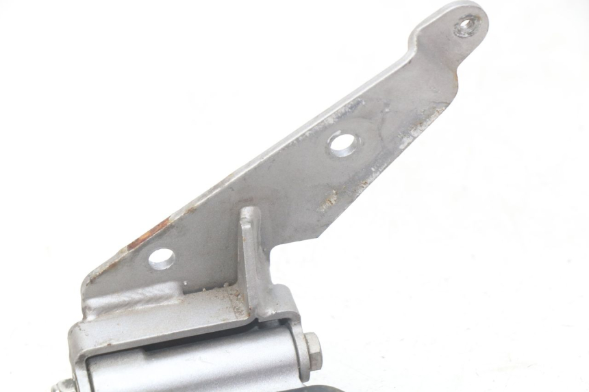 photo de SOPORTE DE PIE TRASERO IZQUIERDO PEUGEOT GEOPOLIS 400 (2007 - 2013)