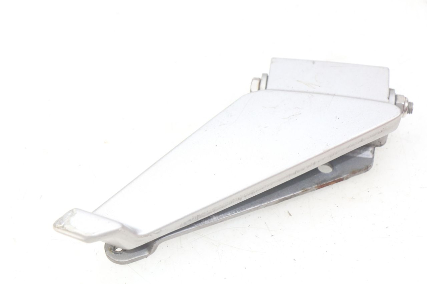 photo de SOPORTE DE PIE TRASERO IZQUIERDO PEUGEOT GEOPOLIS 400 (2007 - 2013)