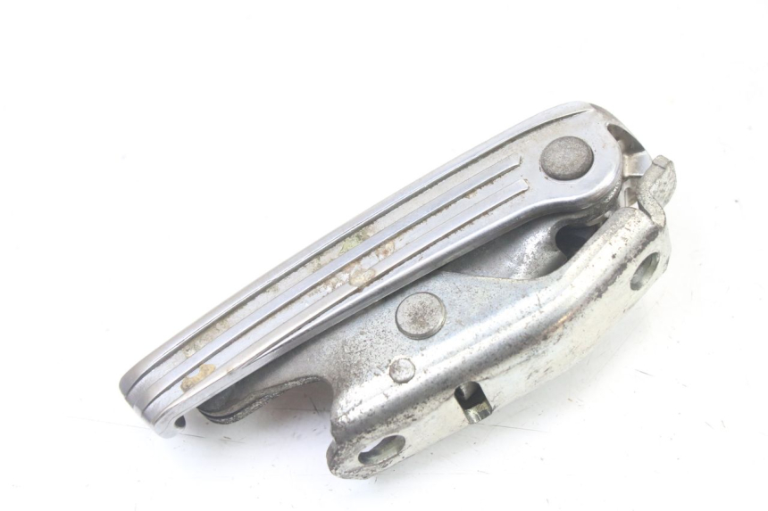 photo de REPOSAPIES TRASERA IZQUIERDA PIAGGIO VESPA GRANTURISMO 125 (2003 - 2007)