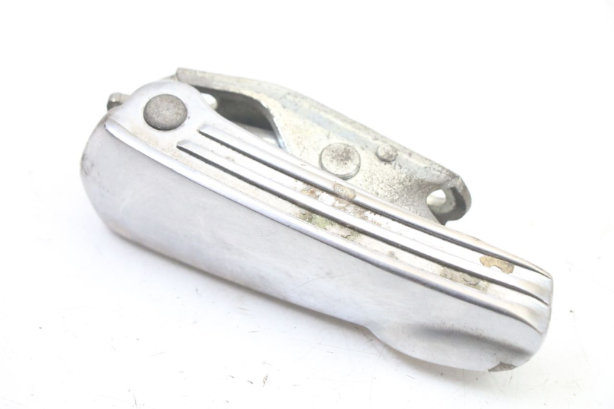 photo de REPOSAPIES TRASERA IZQUIERDA PIAGGIO VESPA GRANTURISMO 125 (2003 - 2007)