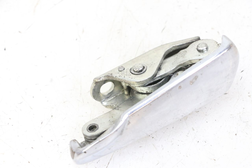 photo de REPOSAPIES TRASERA IZQUIERDA PIAGGIO VESPA GRANTURISMO 200 (2004 - 2005)