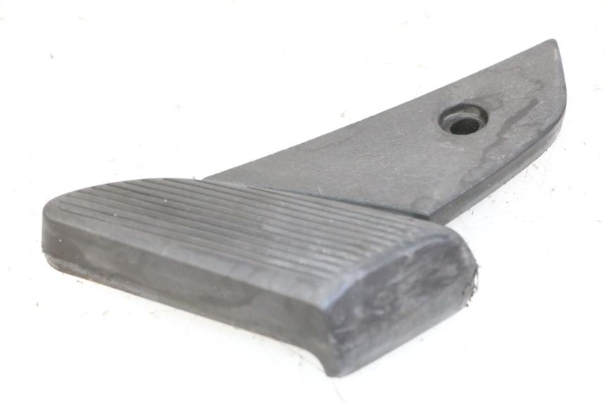 photo de REPOSAPIES TRASERA IZQUIERDA PIAGGIO VESPA LX 150 (2005 - 2013)