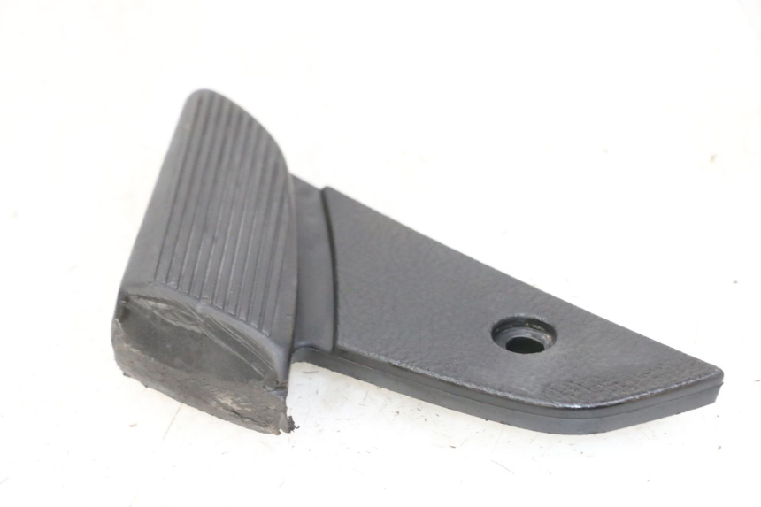 photo de REPOSAPIES TRASERA IZQUIERDA PIAGGIO VESPA S 2T 50 (2007 - 2014)