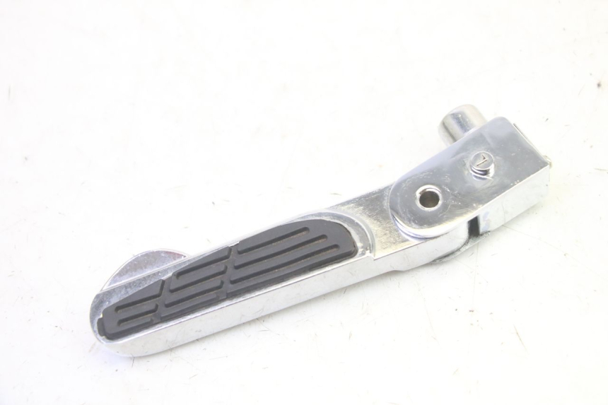 photo de REPOSAPIES TRASERA IZQUIERDA EFUN PUSA 1 - Zoom estado de uso