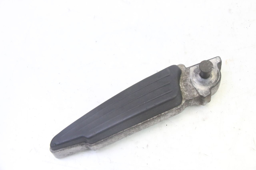 photo de REPOSAPIES TRASERA IZQUIERDA PEUGEOT SATELIS 125 (2013 - 2018)