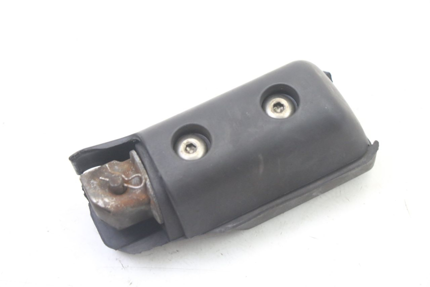 photo de REPOSAPIES TRASERA IZQUIERDA APRILIA SCARABEO GT TOURING 125 (1999 - 2005)
