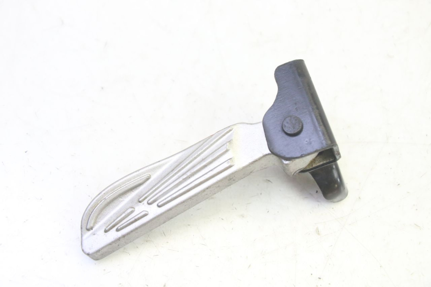 photo de REPOSAPIES TRASERA IZQUIERDA PEUGEOT TWEET PRO EFI 4T 50 (2021 - 2022)