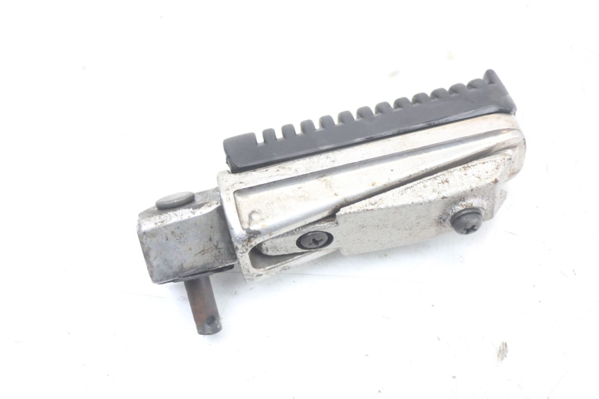 photo de REPOSAPIES TRASERA IZQUIERDA YAMAHA XJ6 ABS 600 (2008 - 2016)