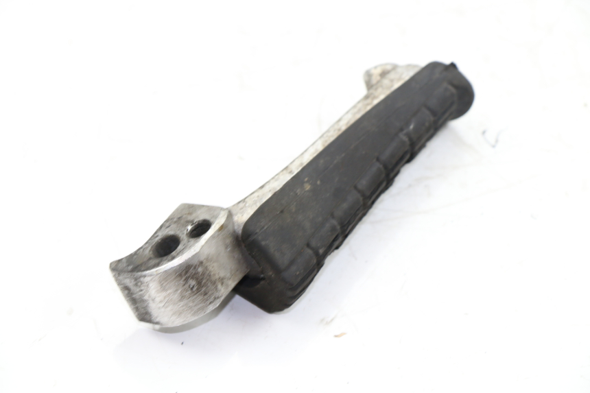 photo de REPOSAPIES TRASERA IZQUIERDA YAMAHA XJS DIVERSION 600 (2000 - 2003)