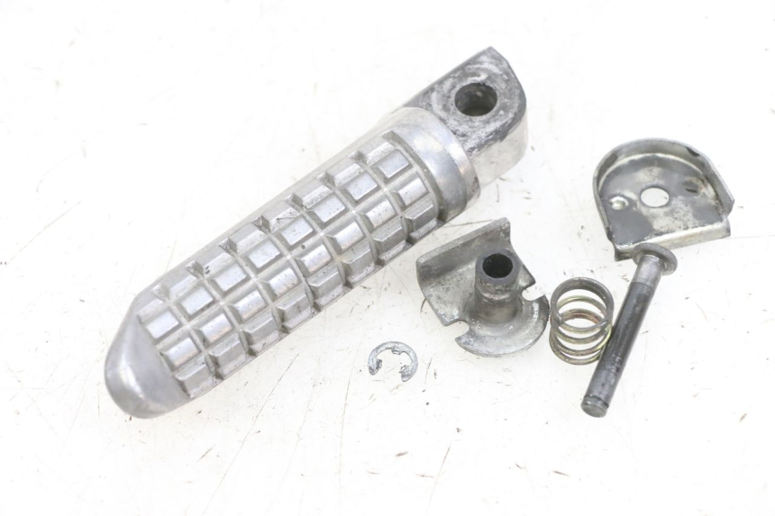 photo de REPOSAPIES TRASERA IZQUIERDA KAWASAKI ZR 7 750 (1999 - 2001) - Vista principal