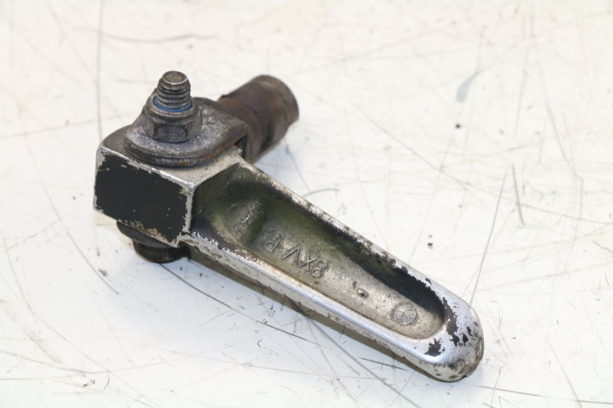 photo de REPOSAPIES DELANTERA DERECHA YAMAHA FZS FAZER 600 (1998 - 2001)