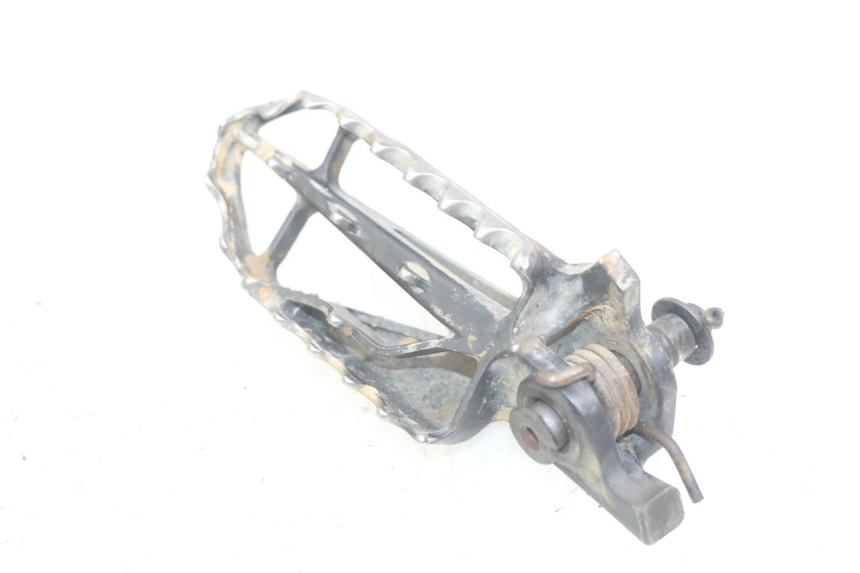 photo de REPOSAPIÉ DERECHO DELANTERO HONDA CRF CR-F 450 (2009 - 2012)