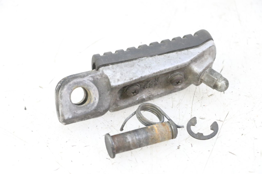 photo de REPOSAPIÉS DELANTERO DERECHO KAWASAKI ZR7 ZR-7 S 750 (1999 - 2004)