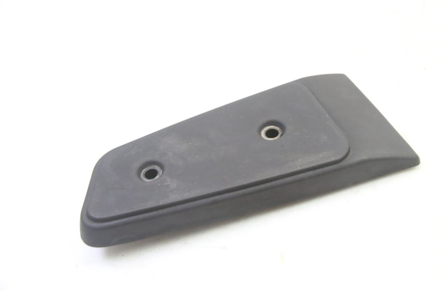 photo de REPOSAPIES DELANTERA DERECHA PIAGGIO MP3 RL 250 (2007 - 2010)
