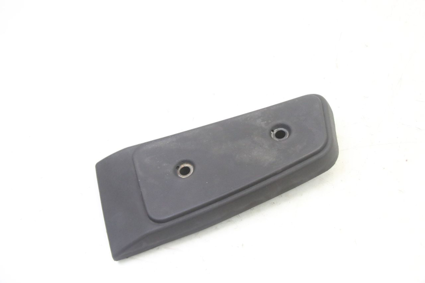 photo de REPOSAPIES DELANTERA DERECHA PIAGGIO MP3 RL 250 (2007 - 2010)