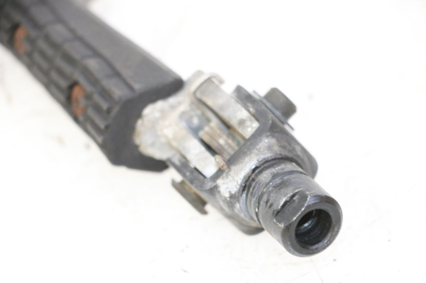 photo de REPOSAPIES DELANTERA DERECHA TRIUMPH SPRINT 900 (1995 - 1998)