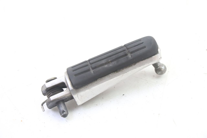 photo de REPOSAPIES DELANTERA DERECHA YAMAHA TDM ABS 900 (2002 - 2014)