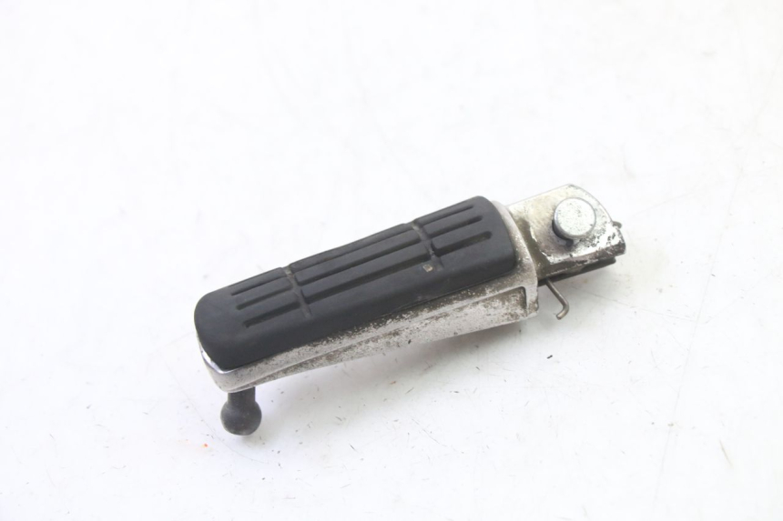 photo de REPOSAPIES DELANTERA DERECHA YAMAHA TDM ABS 900 (2002 - 2014)