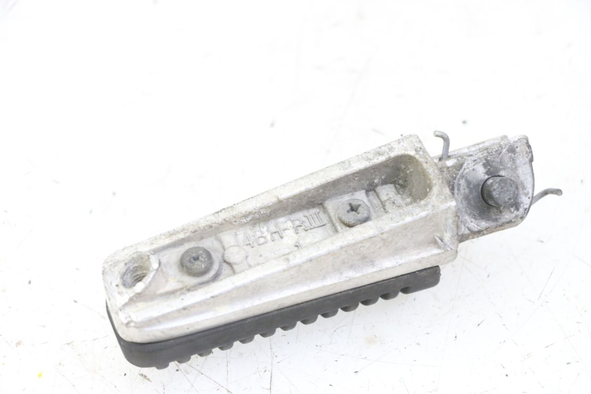 photo de REPOSAPIES DELANTERA DERECHA YAMAHA XJ6 ABS 600 (2008 - 2016)