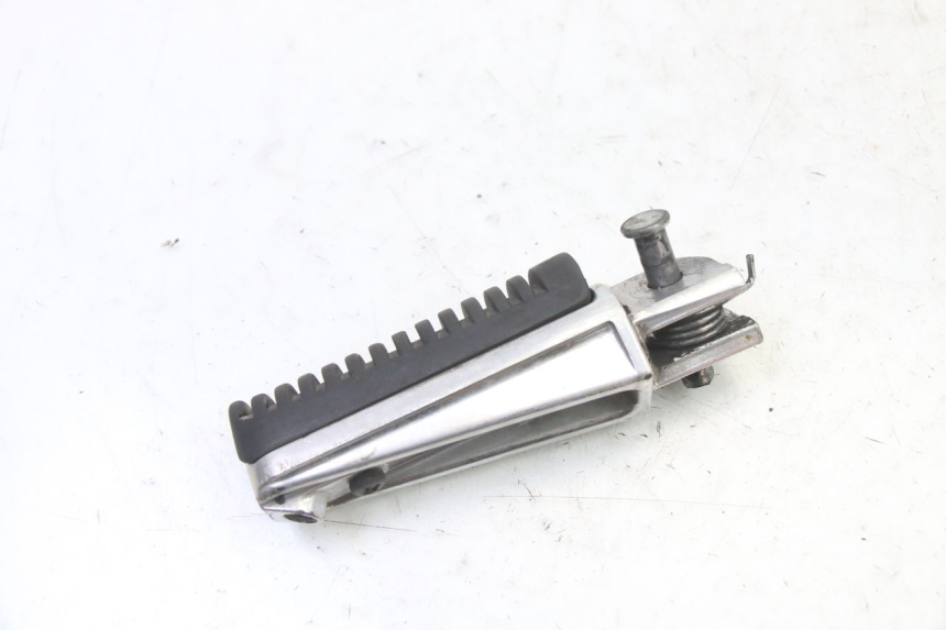 photo de REPOSAPIES DELANTERA DERECHA YAMAHA XJ6 ABS 600 (2008 - 2016)