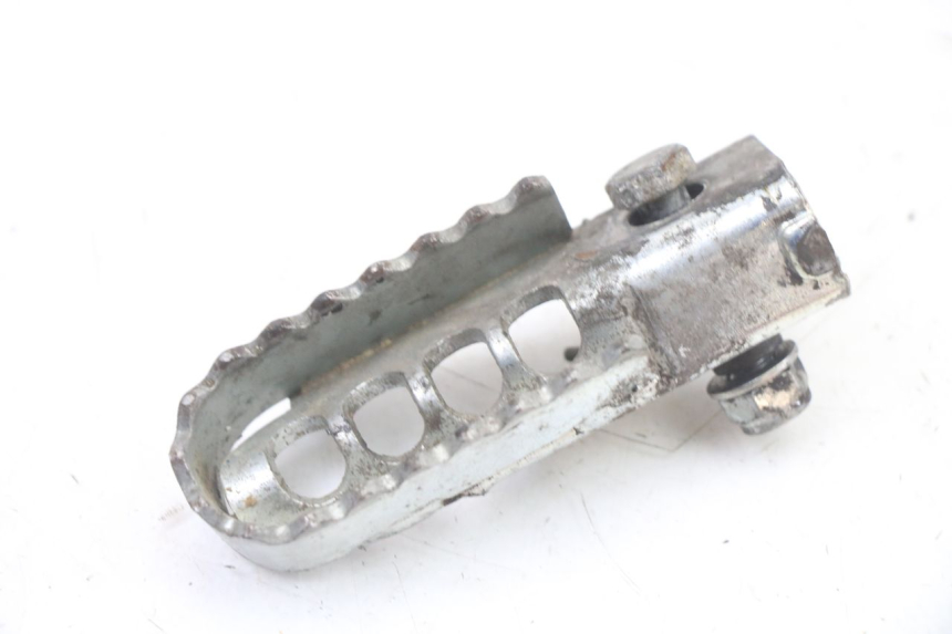 photo de REPOSAPIES DELANTERA IZQUIERDA DERBI SENDA R X-TREME 50 (2006 - 2010)