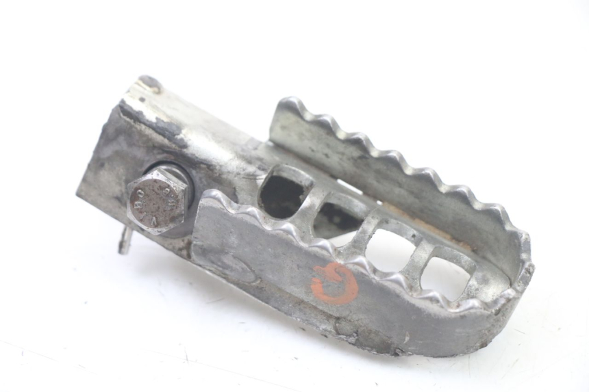 photo de REPOSAPIES DELANTERA IZQUIERDA DERBI SENDA SM DRD X-TREME 50 (2011 - 2017)