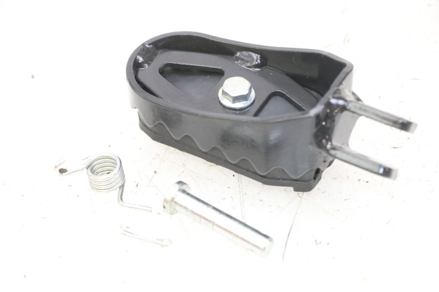 photo de REPOSAPIES DELANTERA IZQUIERDA ROYAL ENFIELD SCRAM 411 (2022 - 2024)