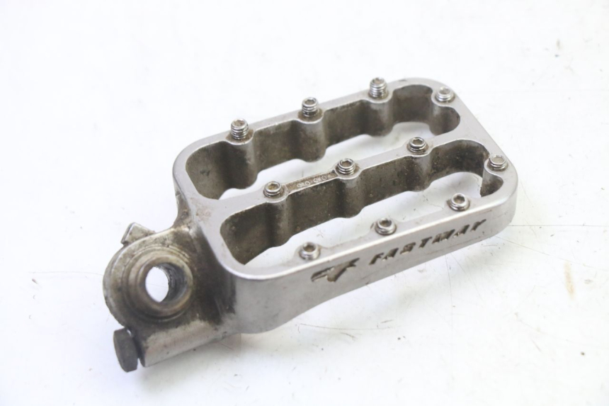 photo de REPOSAPIES DELANTERA IZQUIERDA KTM SUPERENDURO R 950 (2005 - 2009)
