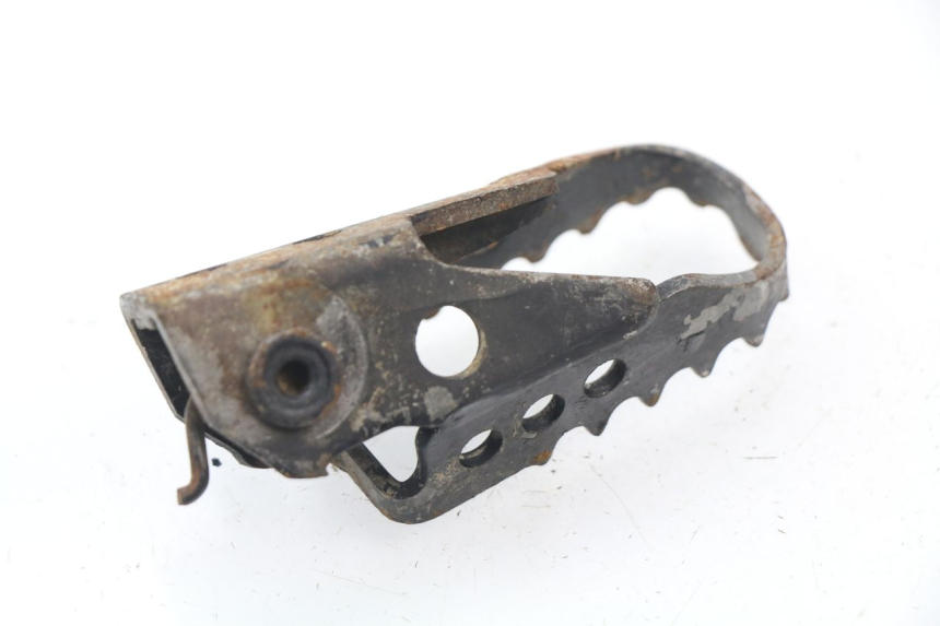 photo de REPOSAPIES DELANTERA IZQUIERDA YAMAHA TTR 125 (2000 - 2020)