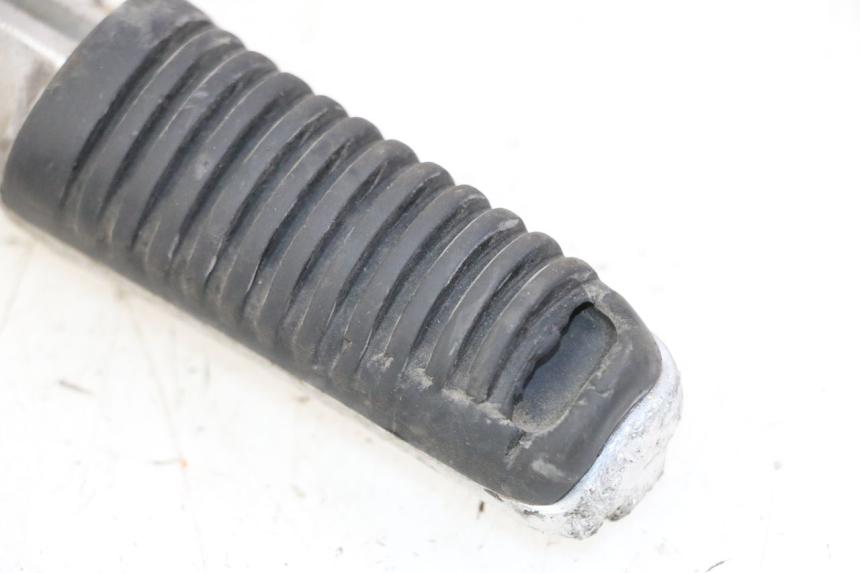 photo de REPOSAPIES DELANTERA IZQUIERDA YAMAHA XJN DIVERSION 600 (2000 - 2003)