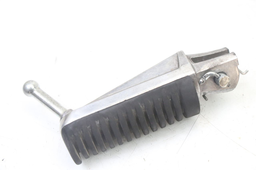 photo de REPOSAPIES DELANTERA IZQUIERDA YAMAHA TRACER 7 700 (2020 - 2024)