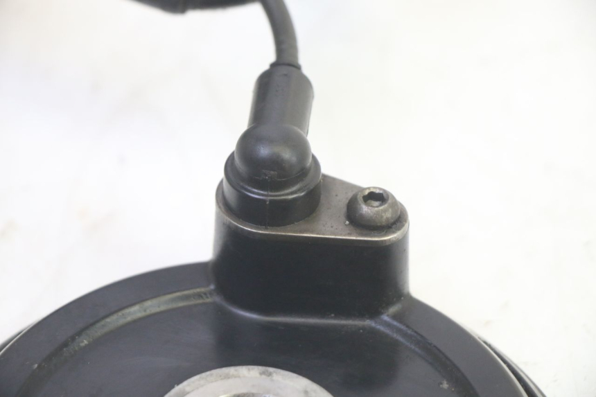 photo de SENSOR ABS DELANTERO YAMAHA FJR ABS 1300 (2006 - 2012) - Otra perspectiva