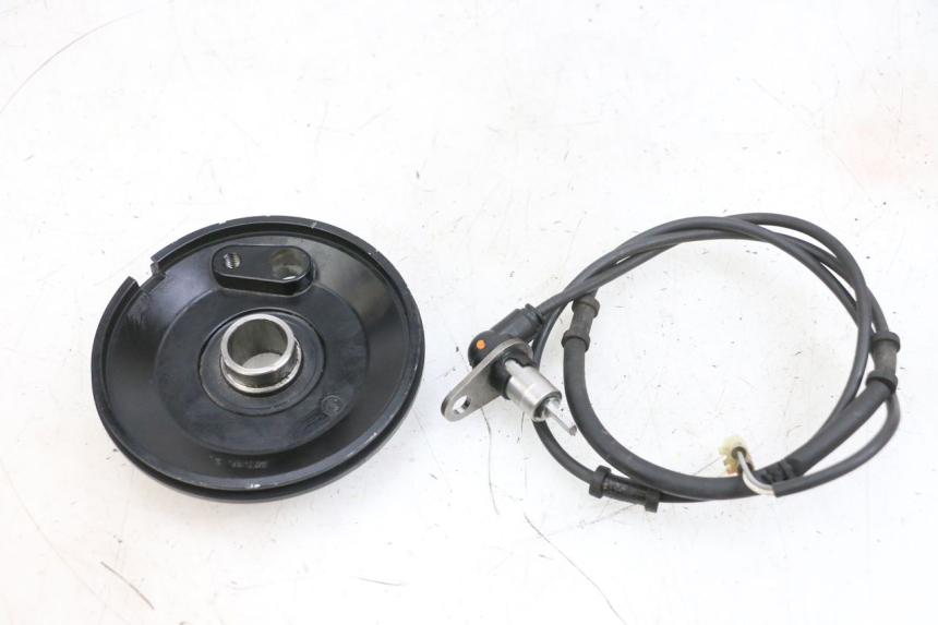 photo de SENSOR ABS DELANTERO YAMAHA TDM ABS 900 (2002 - 2014)