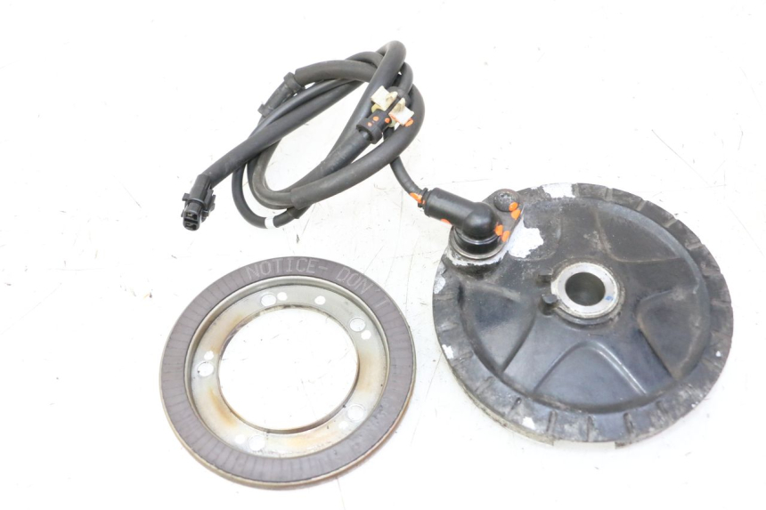 photo de SENSOR ABS DELANTERO YAMAHA X-MAX XMAX 125 (2010 - 2014)