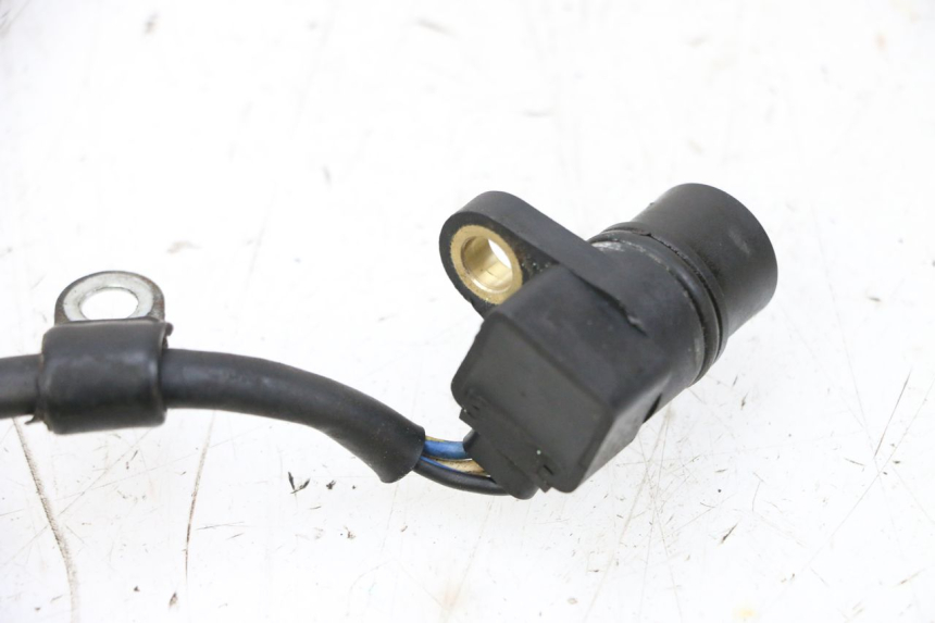 photo de SENSOR DE ÁRBOL DE LEVAS YAMAHA FJR ABS 1300 (2006 - 2012) - Zoom estado de uso