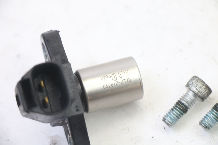 photo de ARBOL LEVAS SENSOR SUZUKI GSR 750 (2011 - 2017)