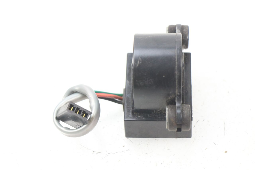 photo de SENSOR DE CAíDA HONDA FES PANTHEON 125 (2003 - 2007)